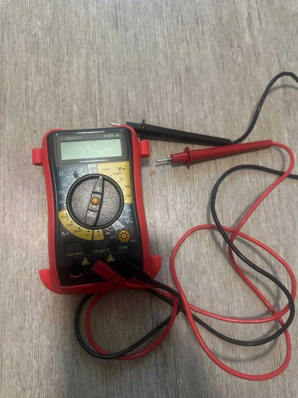 Triplett 1101-A Compact Digital Multimeter Backlit LCD